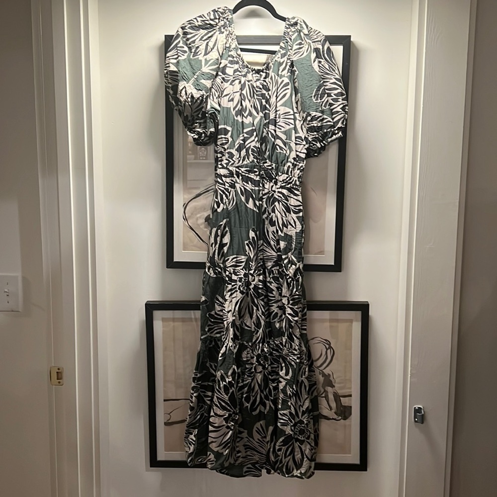 Maxi dress